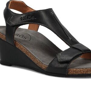 Taos "Sheila 2" comfort sandal. Sz 37